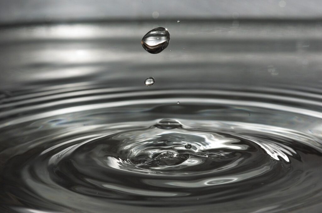 water, water drop, ripples, wave, small wave, droplet, drip, drop of water, nature, liquid